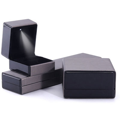 Hanhong Custom Logo LED Light Jewelry Packaging Box в сером цвете для браслета Ожерелье и кольцо