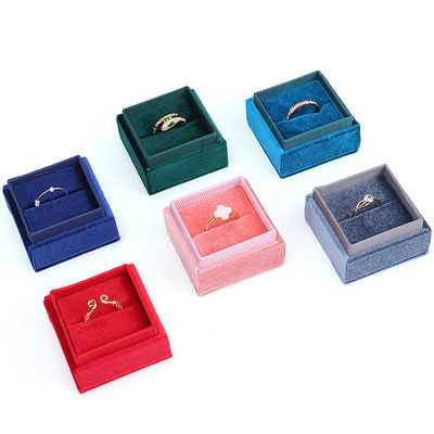 Логотип клиента Hanhong Velvet Jewelry Display Подарочная коробка для индивидуальных помолвок