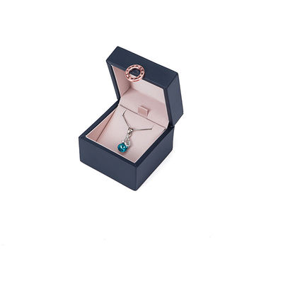 Голубая четырехлистная клевер Luxury PU Leather Jewelry Box с пользовательским логотипом и горячей штампочкой