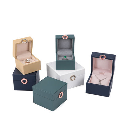 Купить Ювелирный пакет Hanhong Four-Leaf Clover Luxury PU Leather Ring Box с индивидуальным логотипом online manufacture