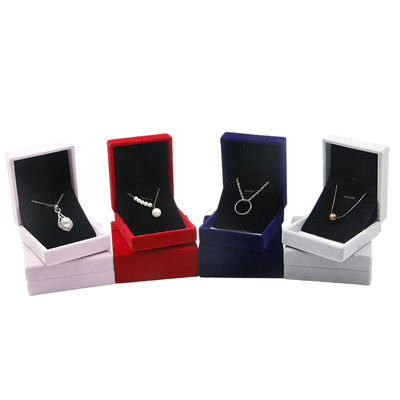 Вельветный материал Hanhong Custom Embossed Red Jewelry Box для ожерелья и кольца 6*6*4,6 см