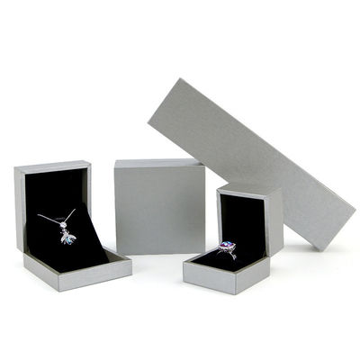 Настраиваемый размер Luxury Touch Cardboard Jewelry Packaging Box для браслета и кольца