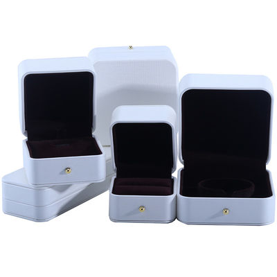 Купить Белый PU Leather Jewelry Packaging Box for Wedding Necklace Earrings Ring 9.5*9.5*6 см. online manufacture