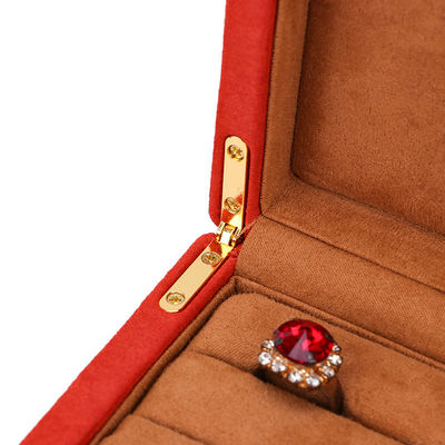 Оранжевая кожевенная ювелирная коробка для браслета и кольца 19.5*11*5 см