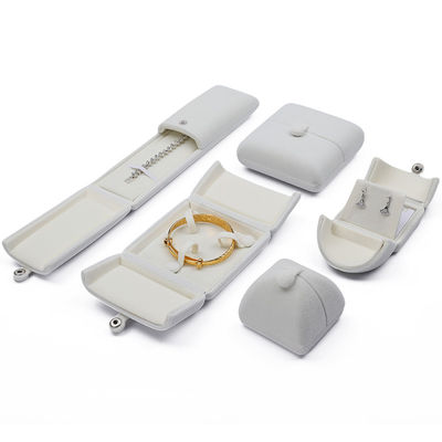Купить Белая изысканная бархатная ювелирная коробка для подарков Luxury Packaging Box For Ring Pendant online manufacture